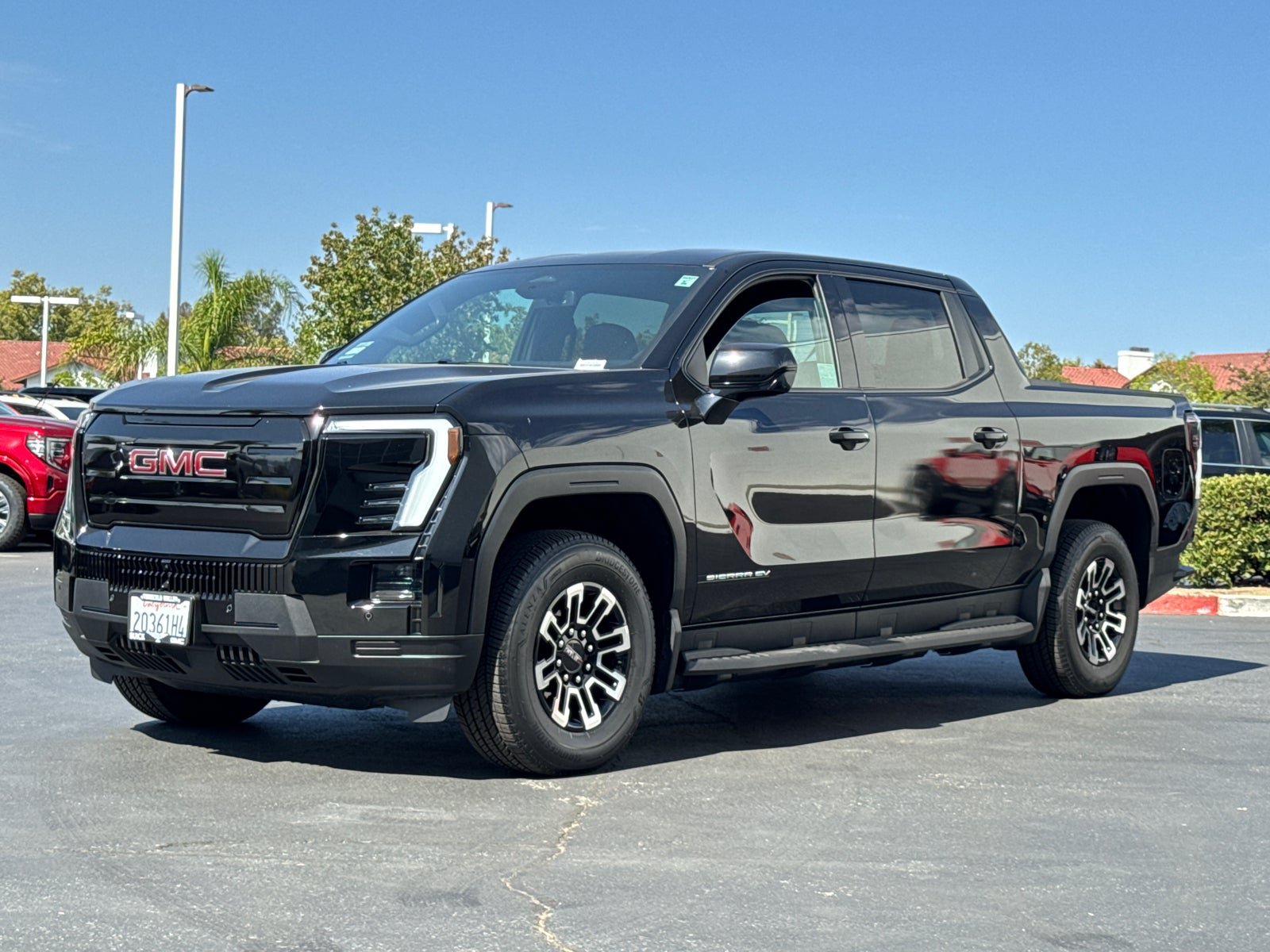 Certified 2026 GMC Sierra EV Elevation AWD/4WD image 2