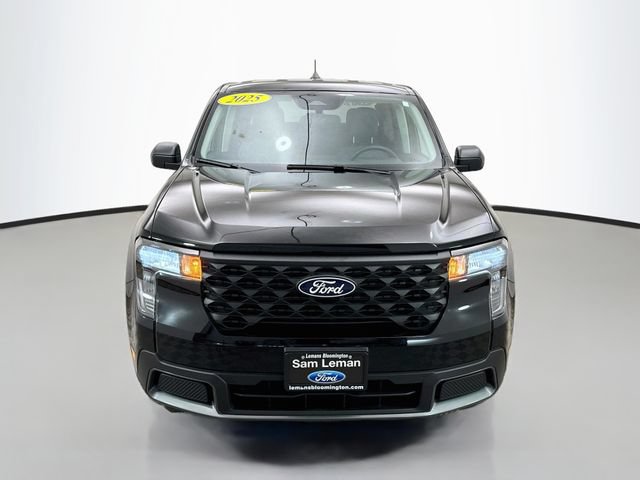 Used 2025 Ford Maverick XLT FWD image 2