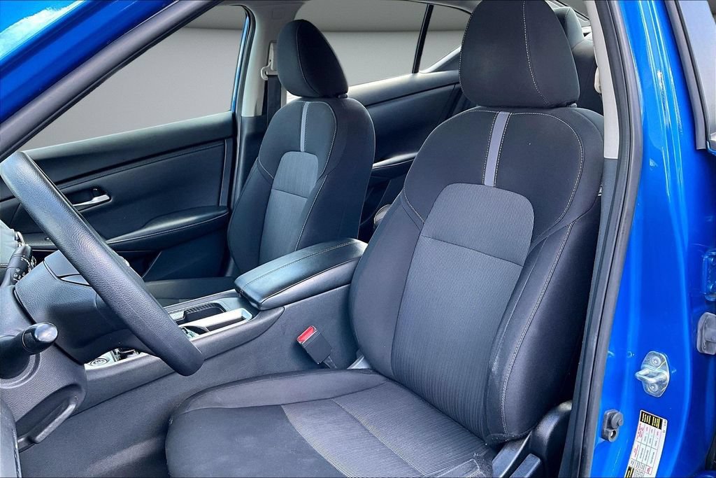 Used 2024 Nissan Sentra SV FWD image 21
