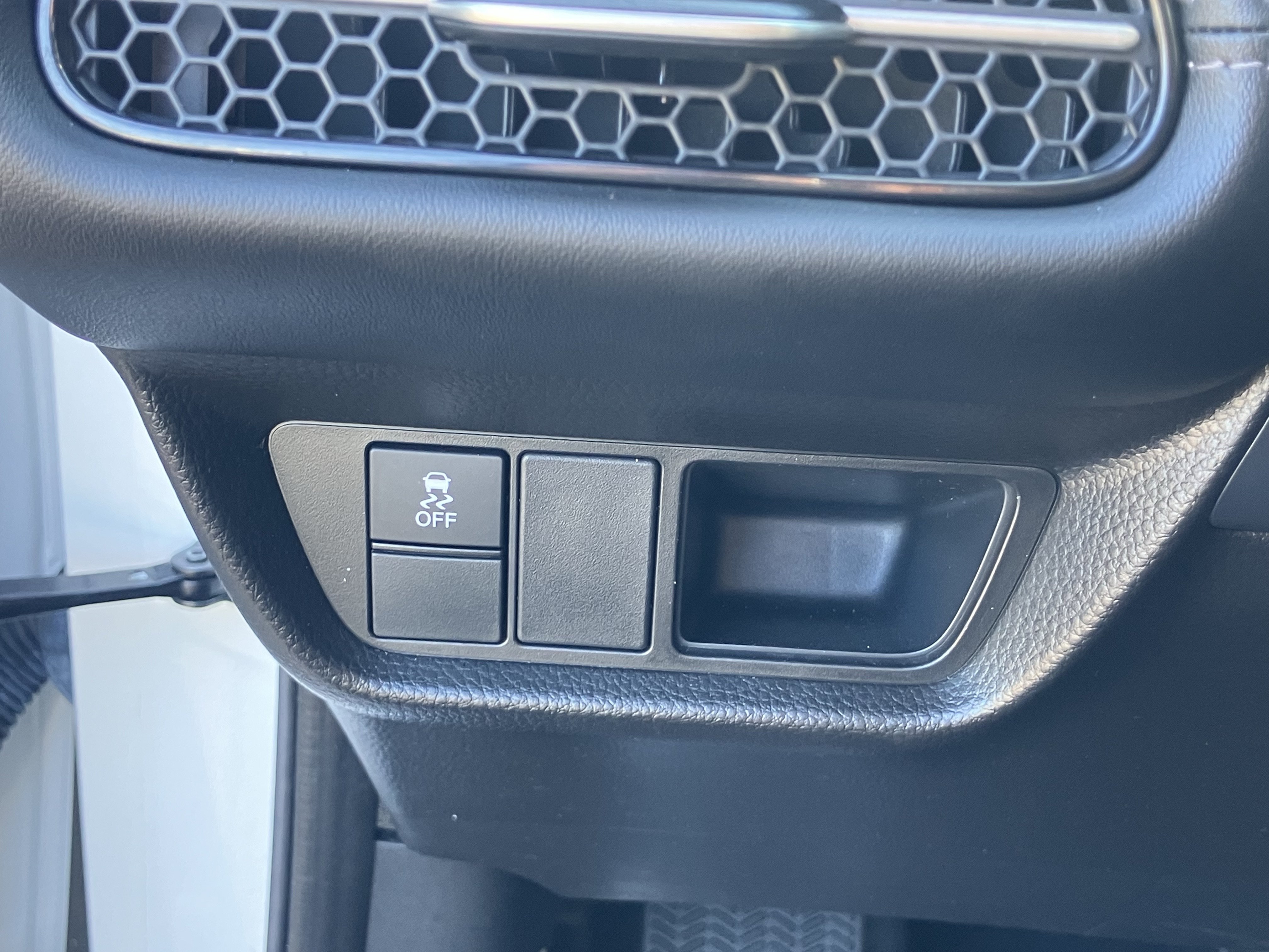 Used 2025 Honda HR-V EX-L image 19