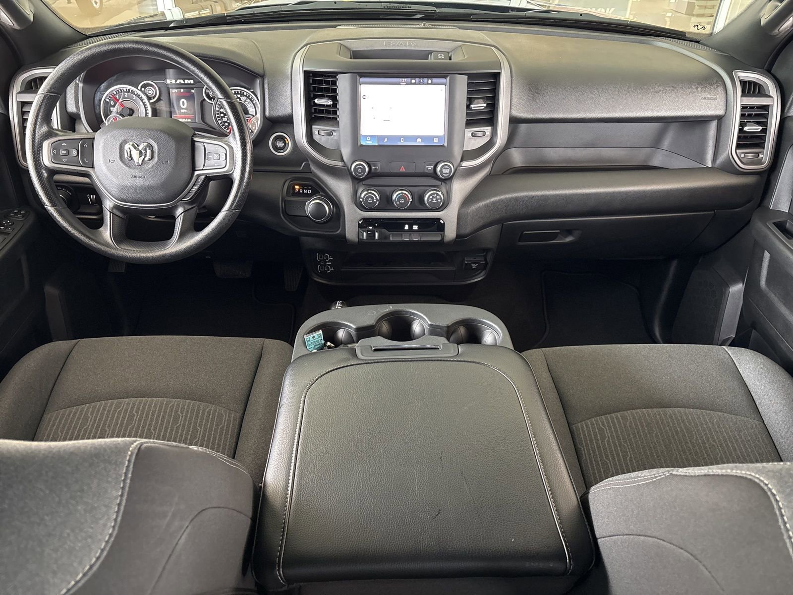 Used 2024 RAM 2500 Tradesman w/ Chrome Appearance Group AWD/4WD image 18