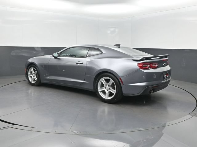 Used 2019 Chevrolet Camaro LT w/ Technology Package RWD image 18