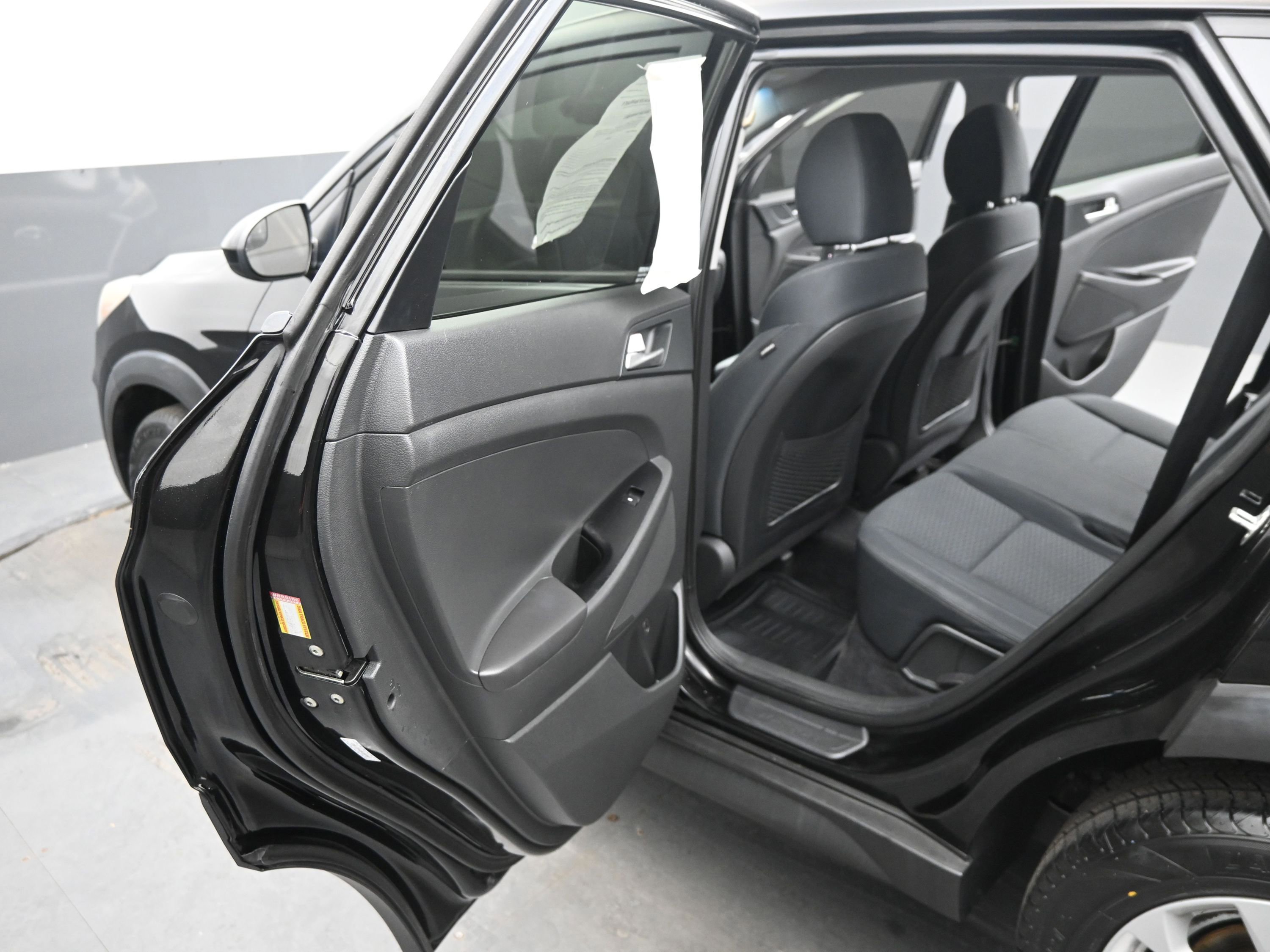 Used 2019 Hyundai Tucson SE image 13