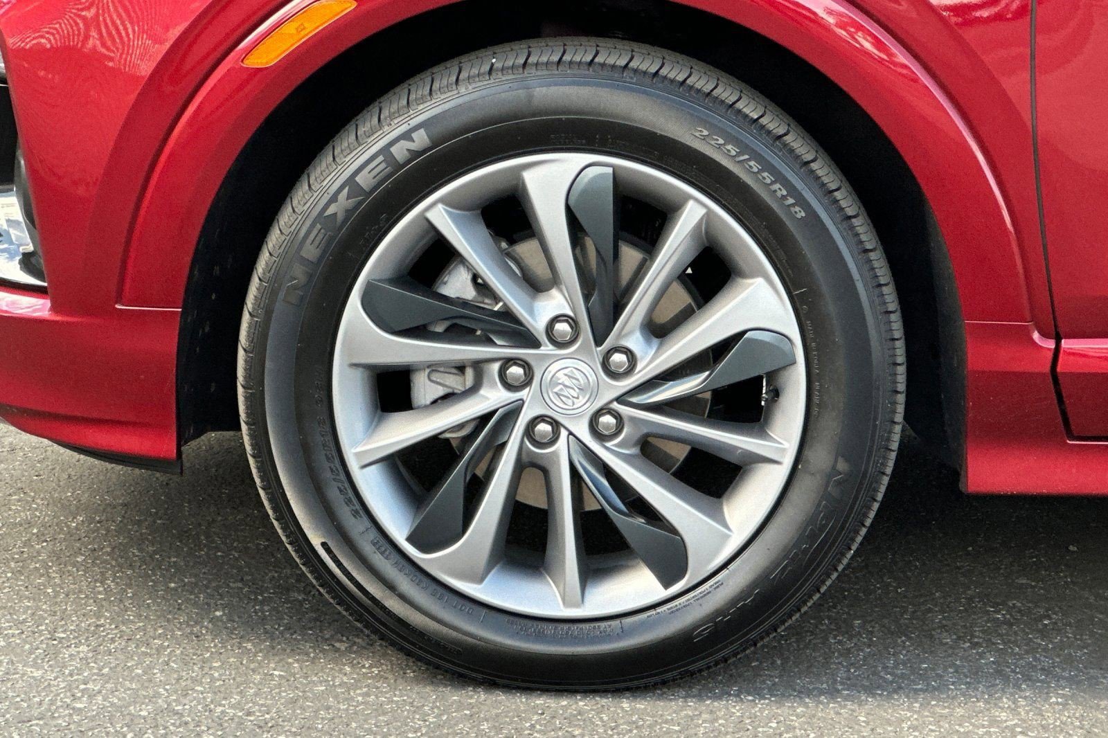 Used 2023 Buick Encore GX Select w/ Sport Touring Package FWD image 28