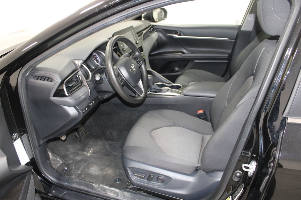 Used 2024 Toyota Camry LE image 16