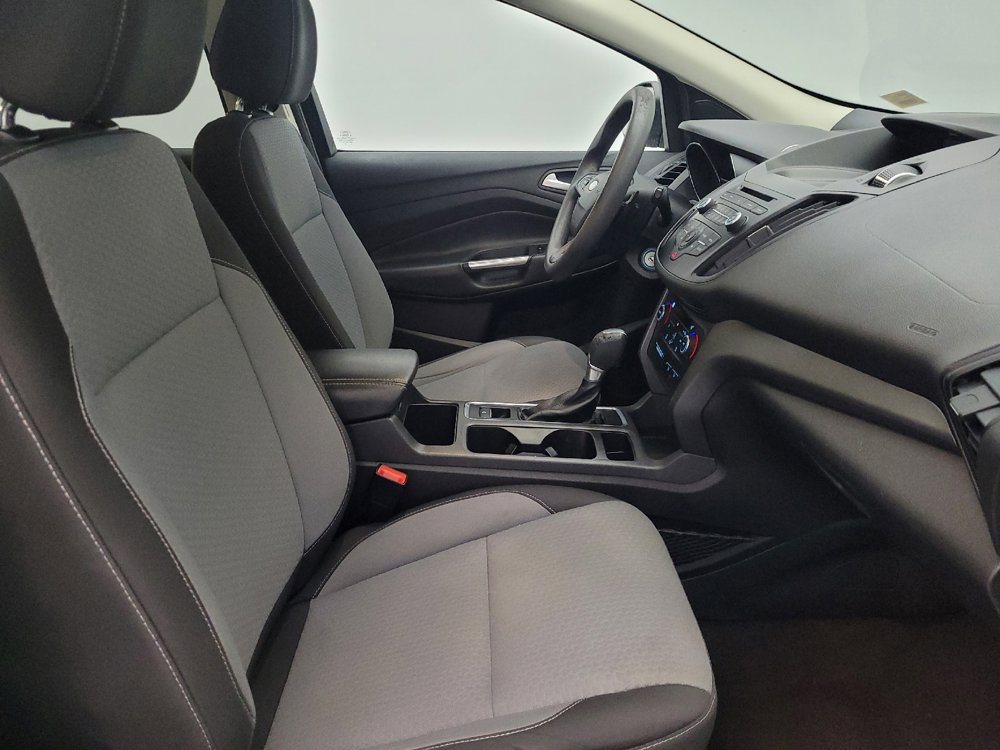 Used 2017 Ford Escape SE image 21