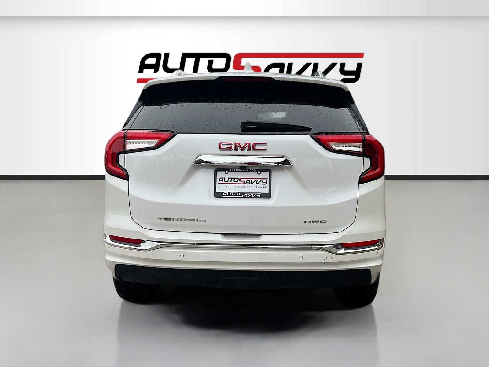 Used 2024 GMC Terrain Denali w/ Denali Premium Package image 6