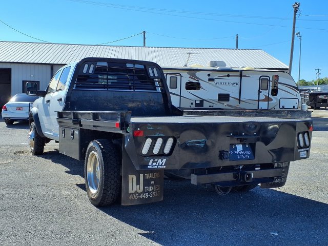 Used 2024 RAM 5500 Tradesman w/ Chrome Appearance Group AWD/4WD image 3