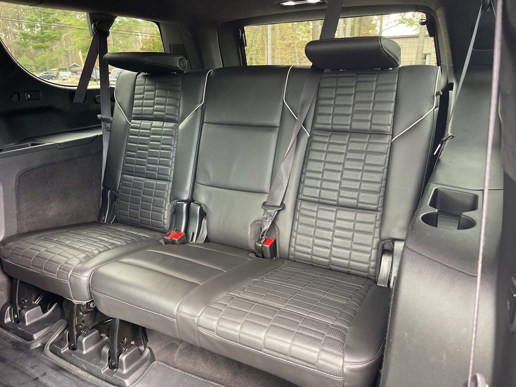 Used 2023 Cadillac Escalade ESV Sport Platinum image 25
