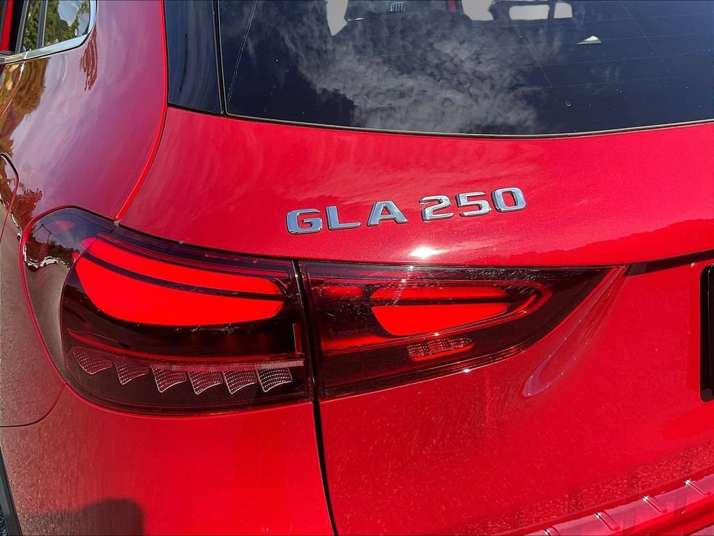 Used 2026 Mercedes-Benz GLA 250 image 24
