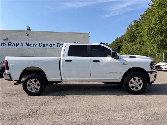 Used 2025 RAM 2500 Big Horn AWD/4WD image 3