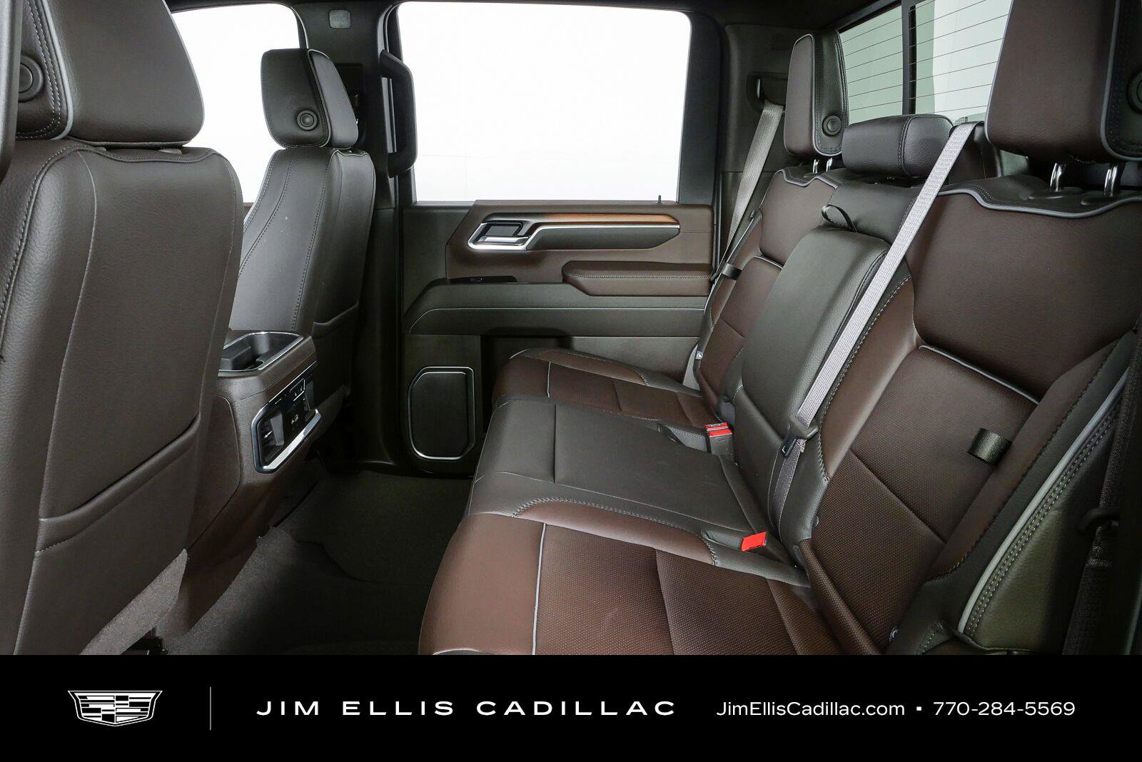 Used 2026 GMC Sierra 2500 Denali w/ Denali Reserve Package AWD/4WD image 18