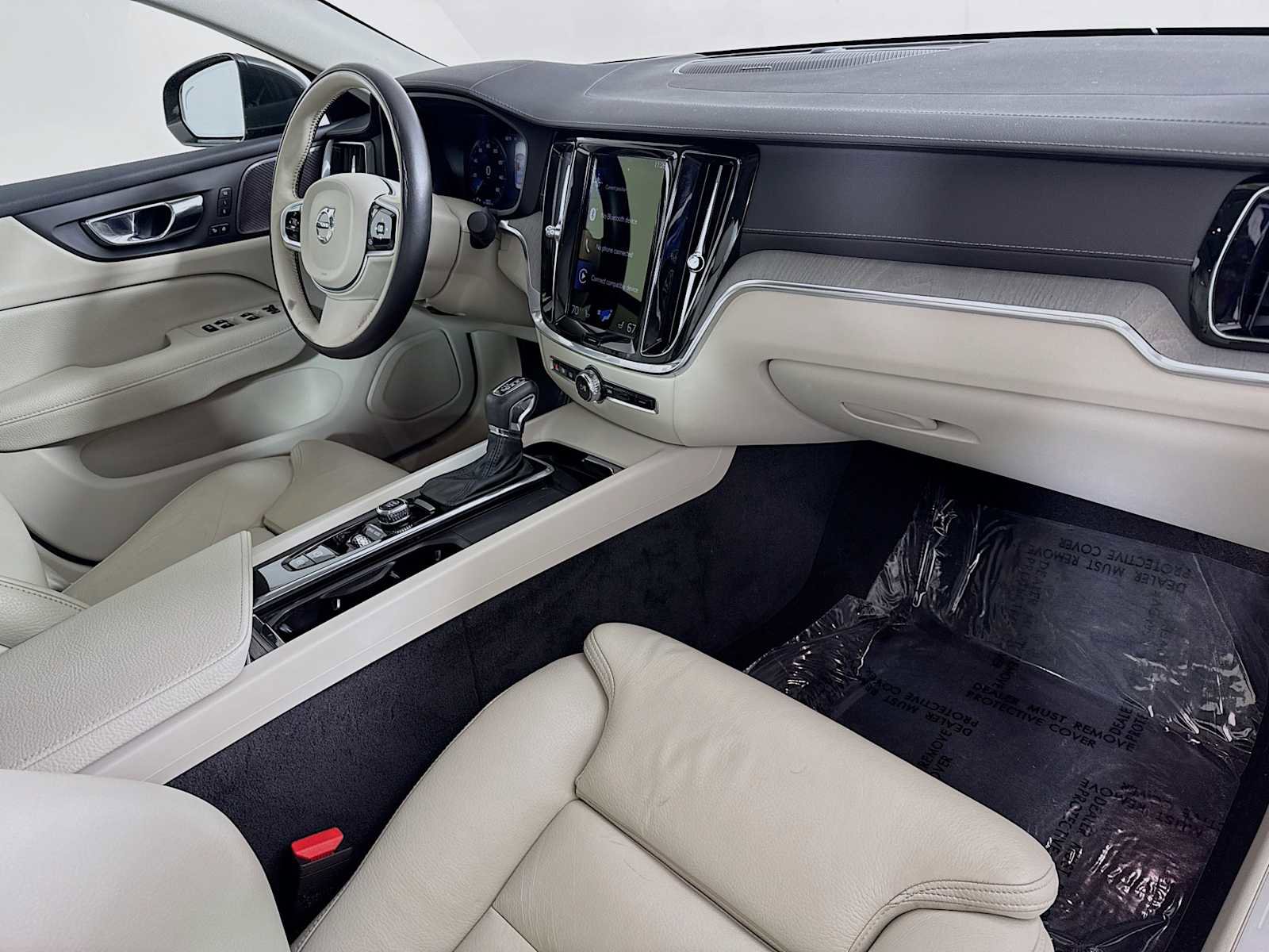 Used 2021 Volvo S60 T5 Inscription image 29