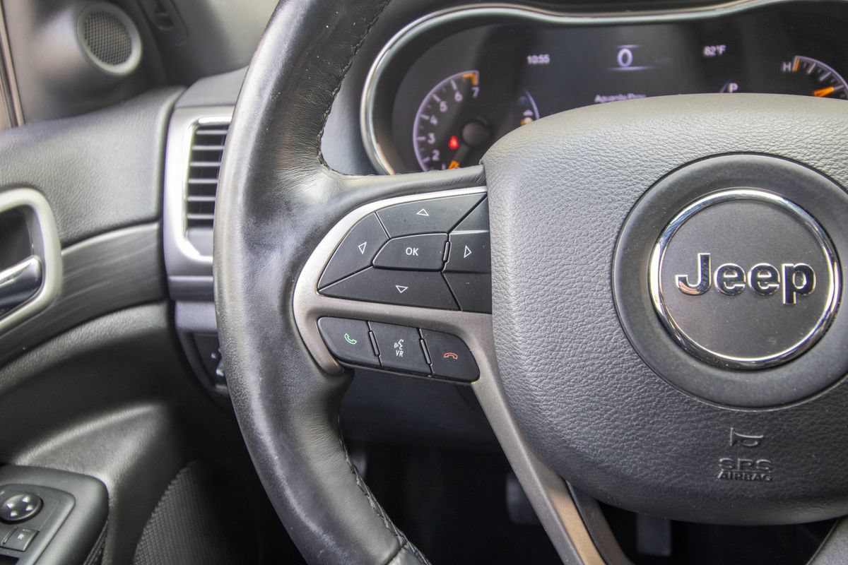 Used 2020 Jeep Grand Cherokee Altitude RWD image 36