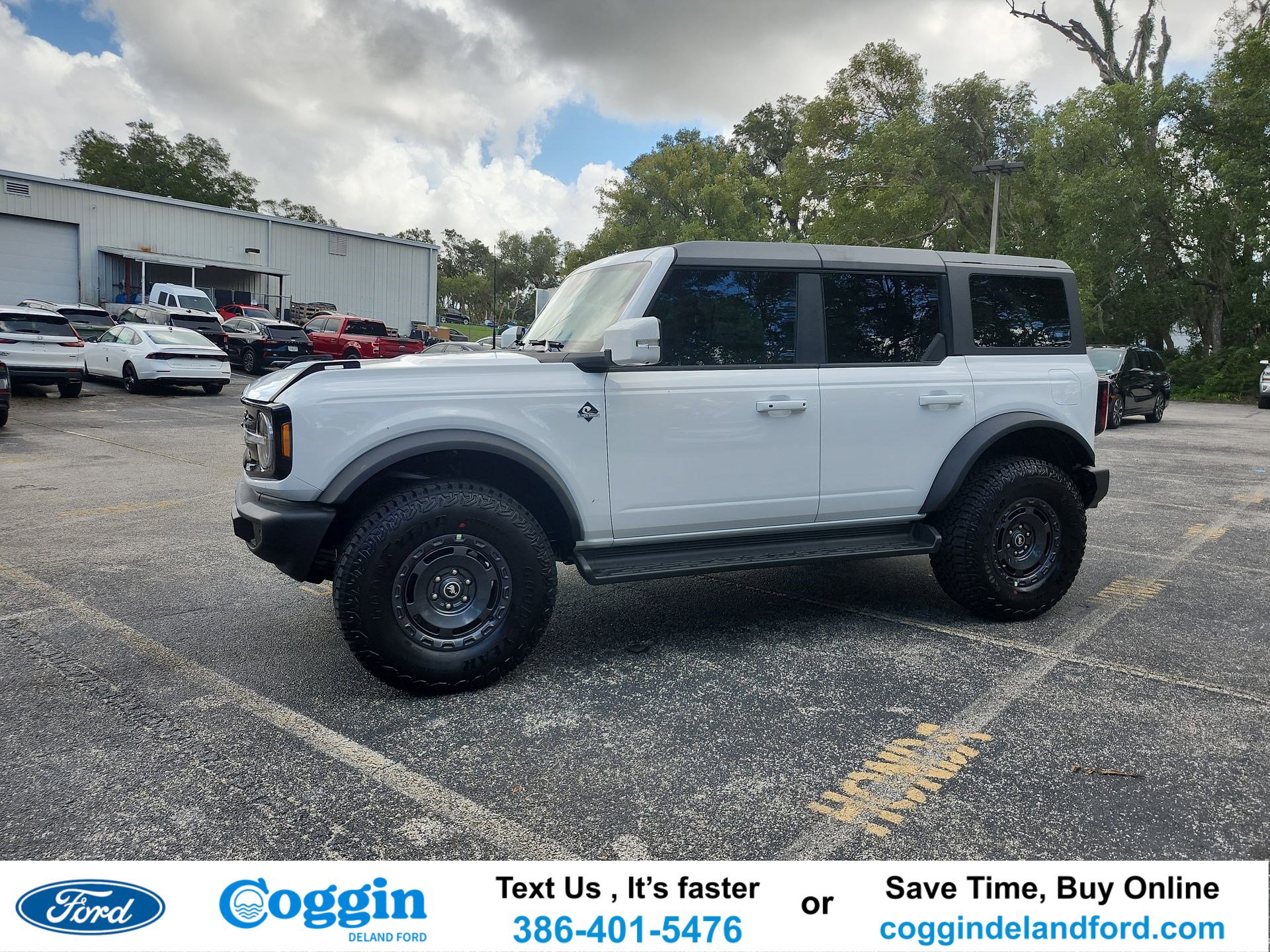 New 2025 Ford Bronco Outer Banks w/ Sasquatch Package