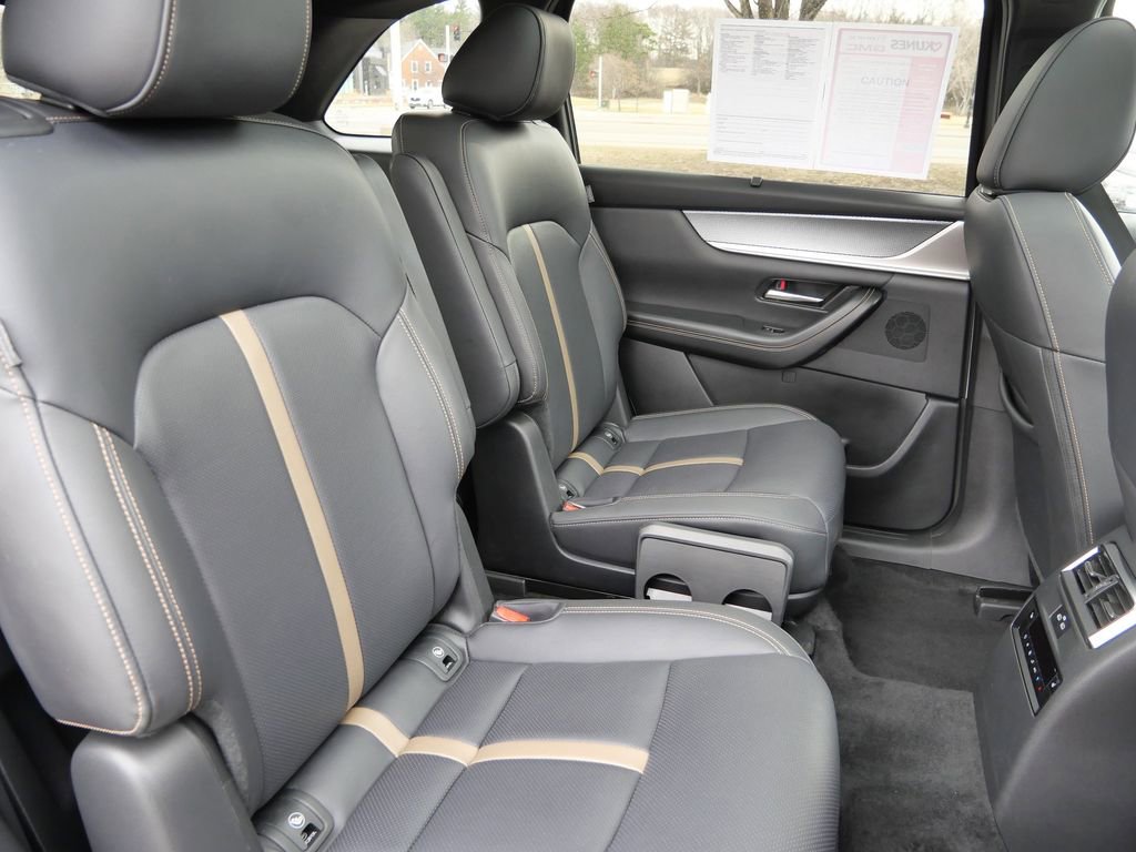 Used 2024 MAZDA CX-90 3.3 Turbo w/ Premium Plus Pkg AWD/4WD image 22