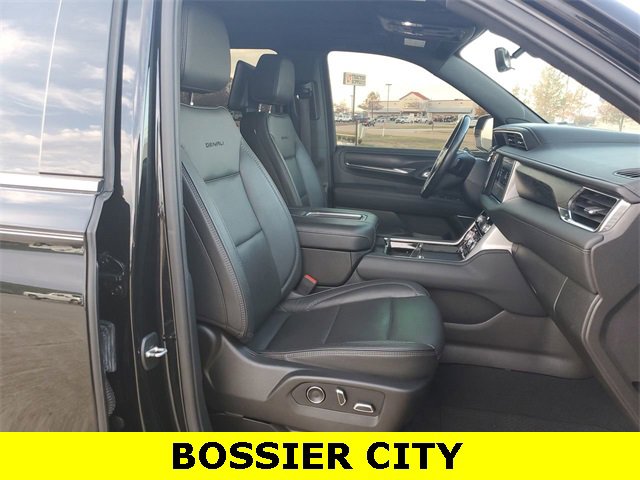 Certified 2021 GMC Yukon Denali w/ Denali Ultimate Package image 29