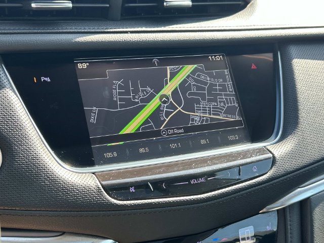 Used 2017 Cadillac XT5 Luxury w/ Driver Awareness Package FWD image 26