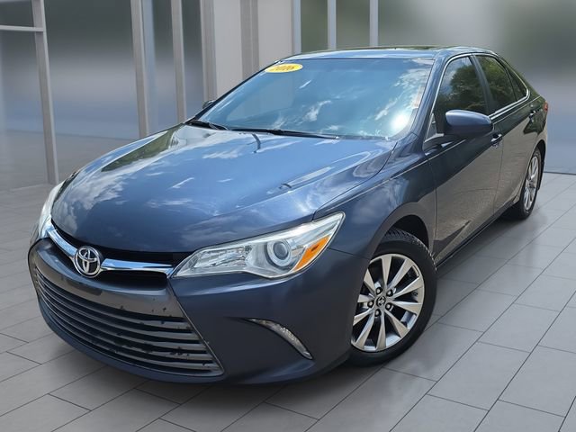 Used 2016 Toyota Camry XLE w/ Moonroof Package