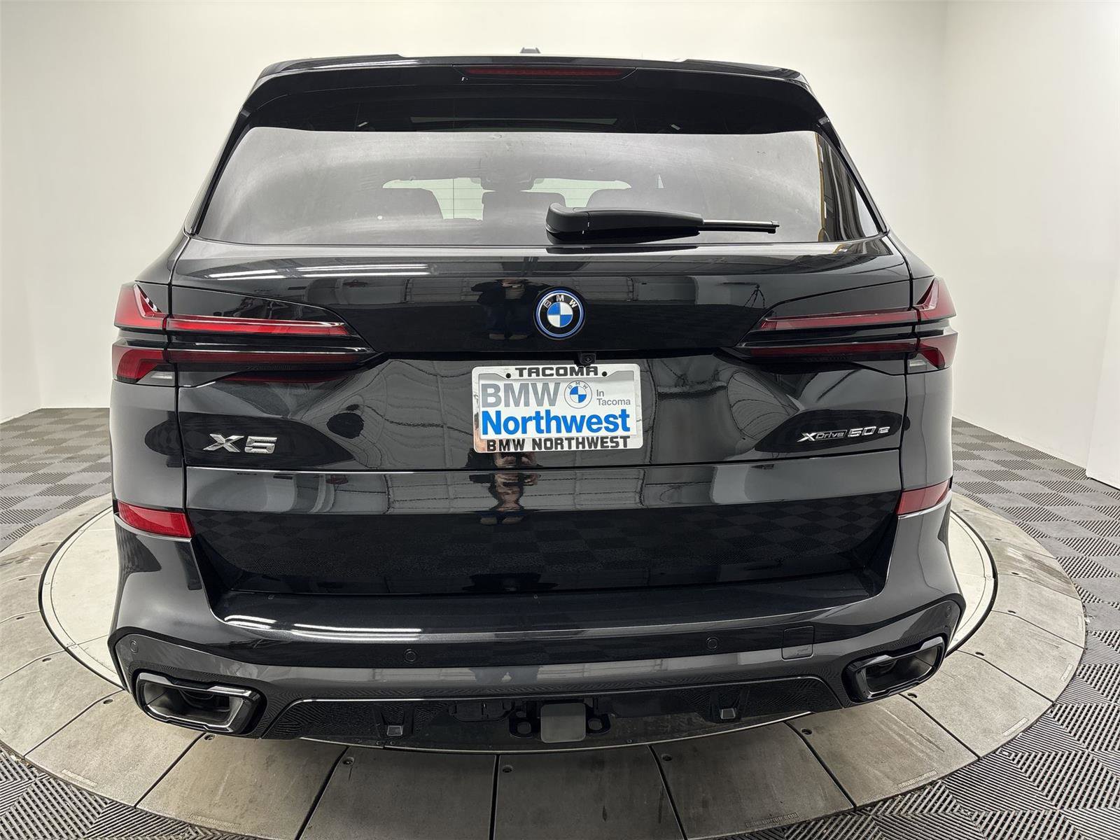 New 2026 BMW X5 xDrive50e image 15