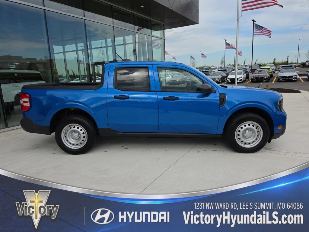 Used 2025 Ford Maverick XL w/ Equipment Group 101A AWD/4WD image 9