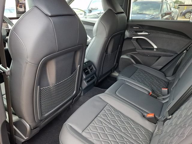 New 2026 Audi SQ5 Premium Plus AWD/4WD image 7