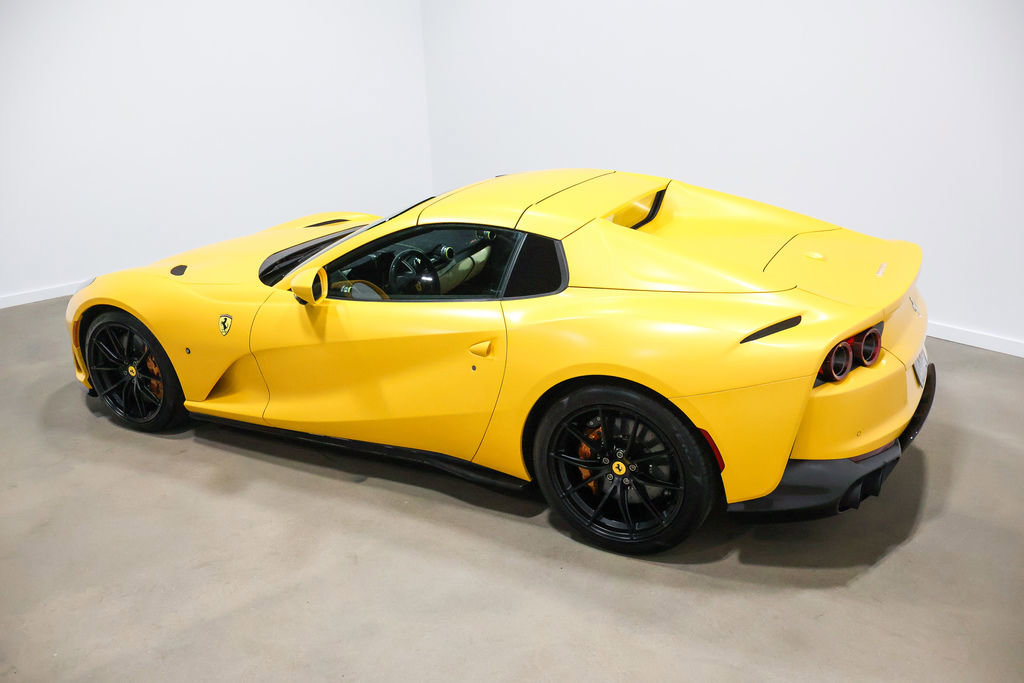 Used 2022 Ferrari 812 GTS image 22