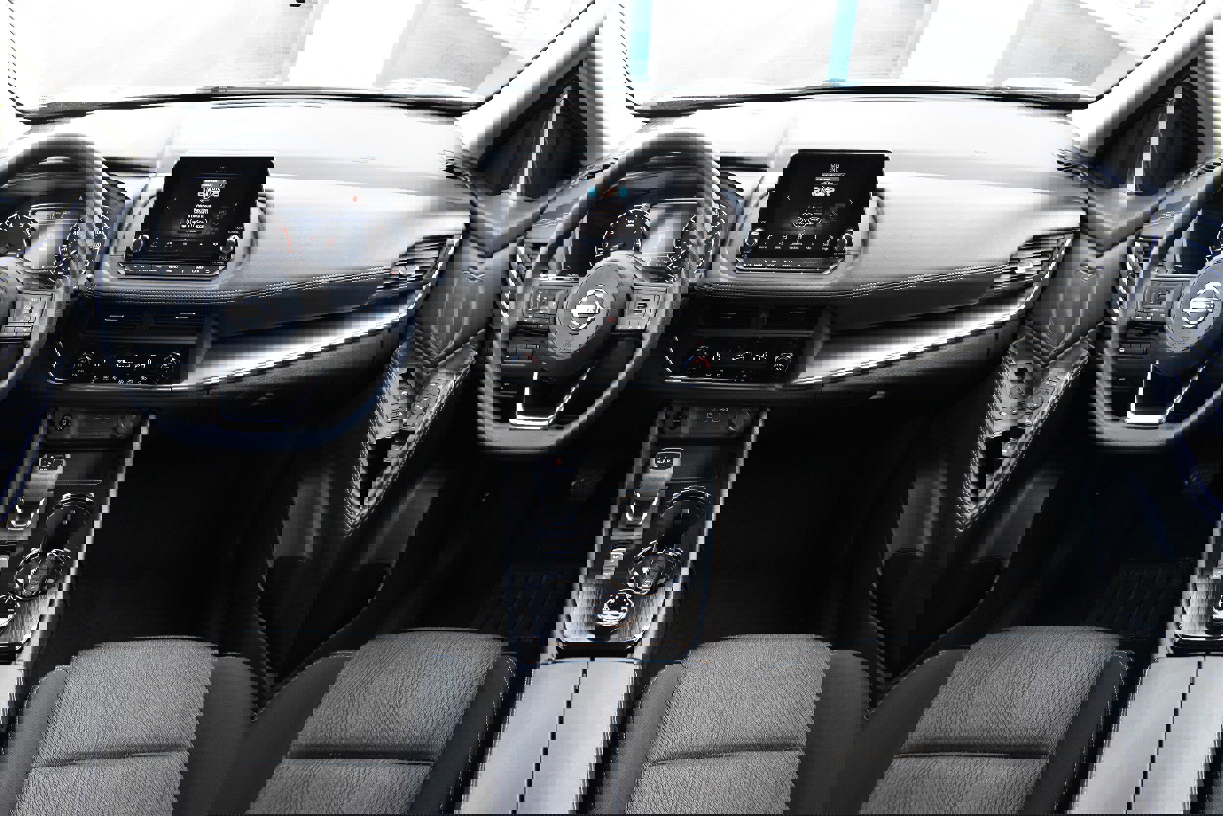 Used 2024 Nissan Rogue SV image 18