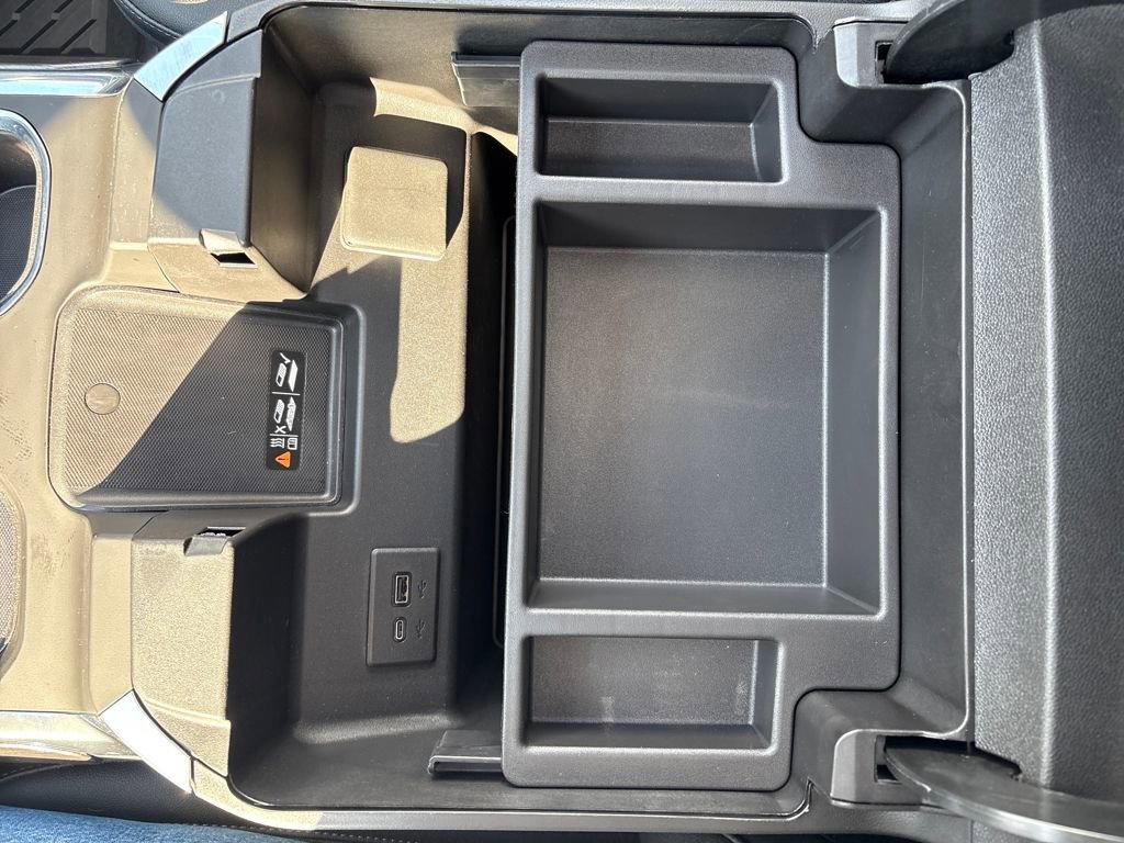 Used 2025 Chevrolet Silverado 1500 LTZ w/ LTZ Premium Package image 31