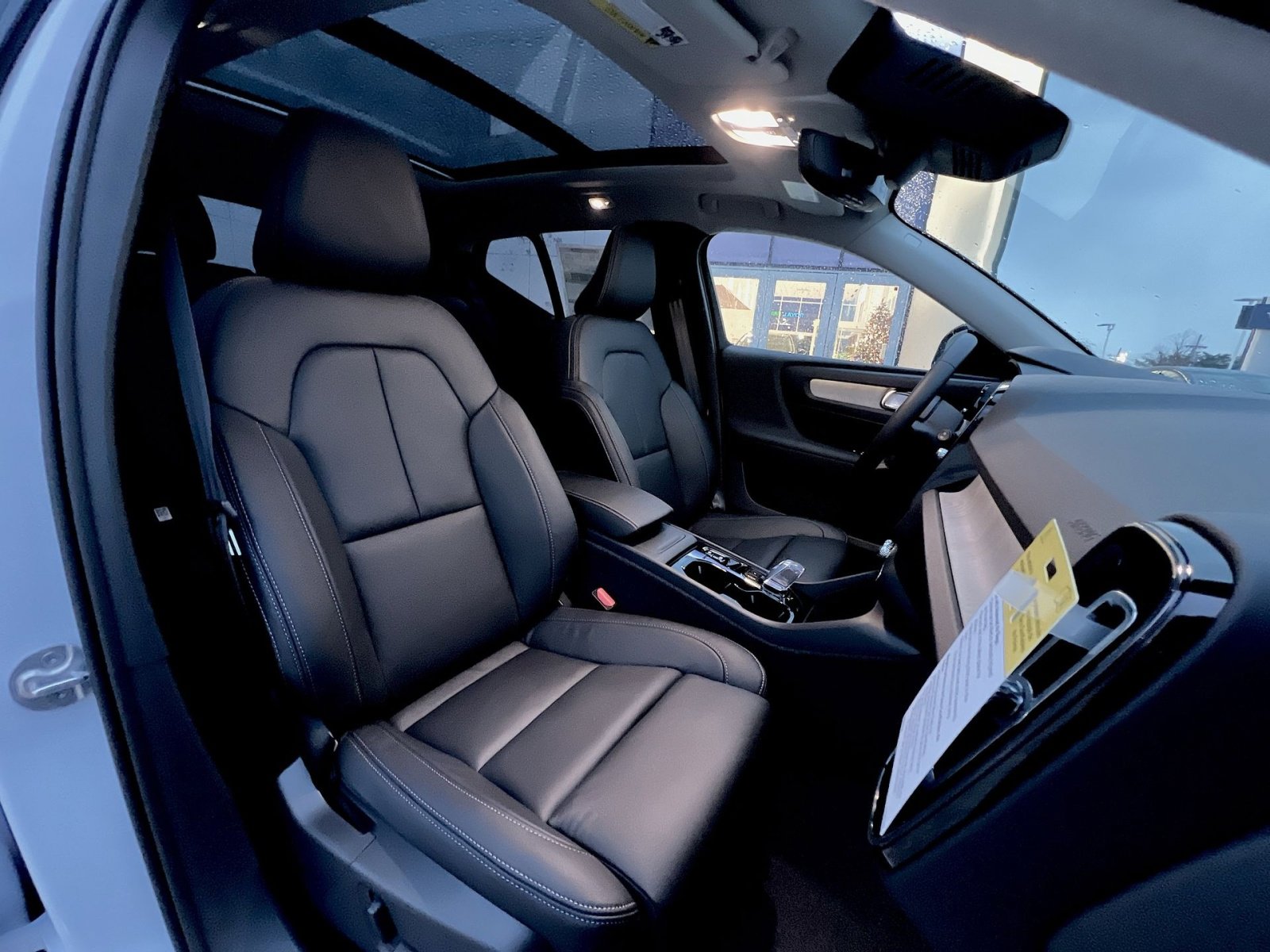 New 2026 Volvo XC40 B5 Plus w/ Protection Package Premier image 26