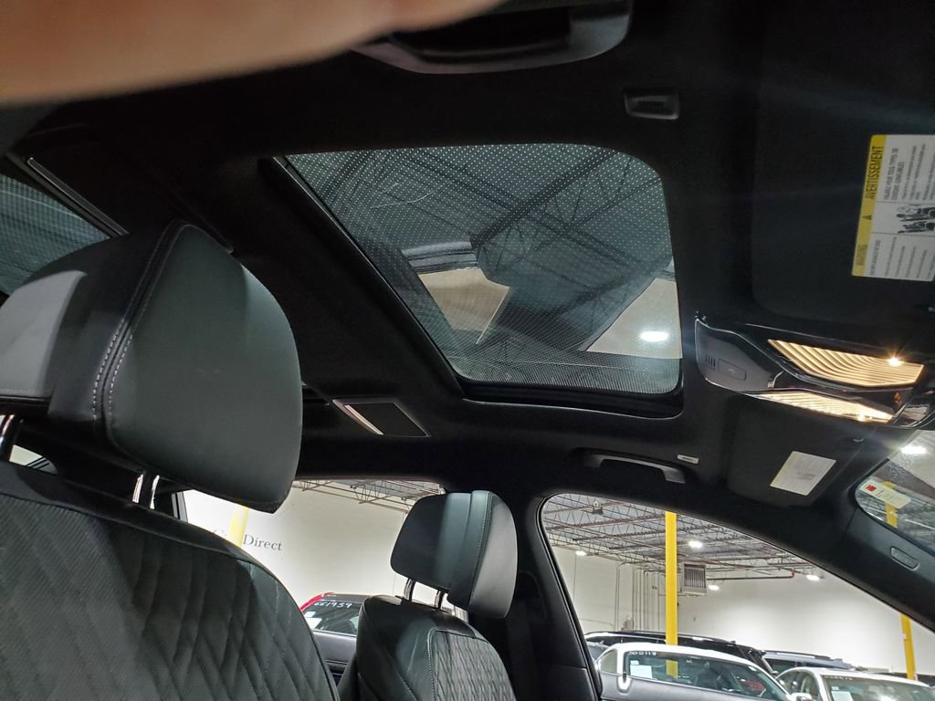 Used 2019 BMW 750i w/ Luxury Rear Seating Package image 16