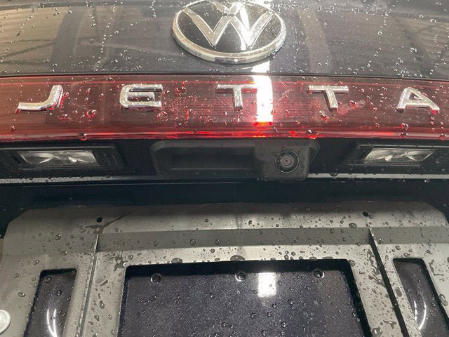 New 2027 Volkswagen Jetta SEL FWD image 8