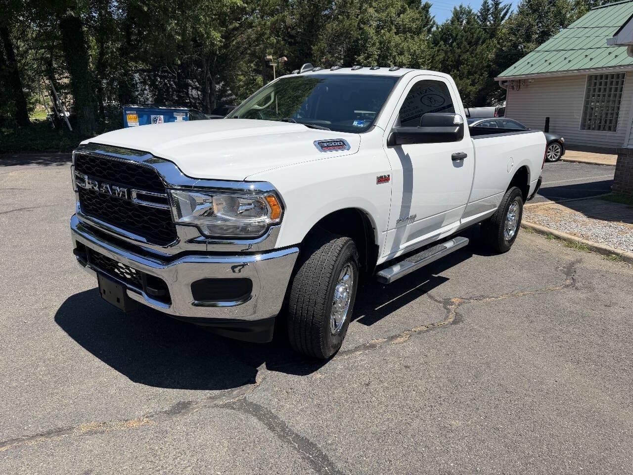 Used 2019 RAM 3500 Tradesman w/ Chrome Appearance Group AWD/4WD image 3