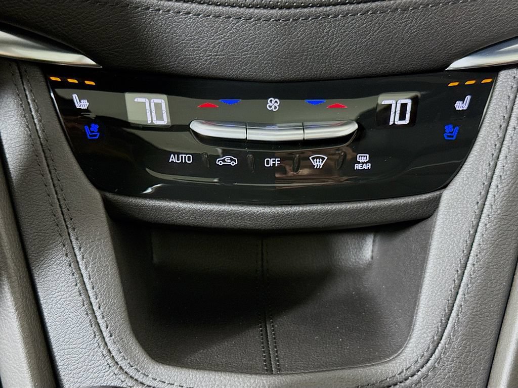 New 2026 Cadillac XT5 Premium Luxury w/ Driver Assist Package AWD/4WD image 16