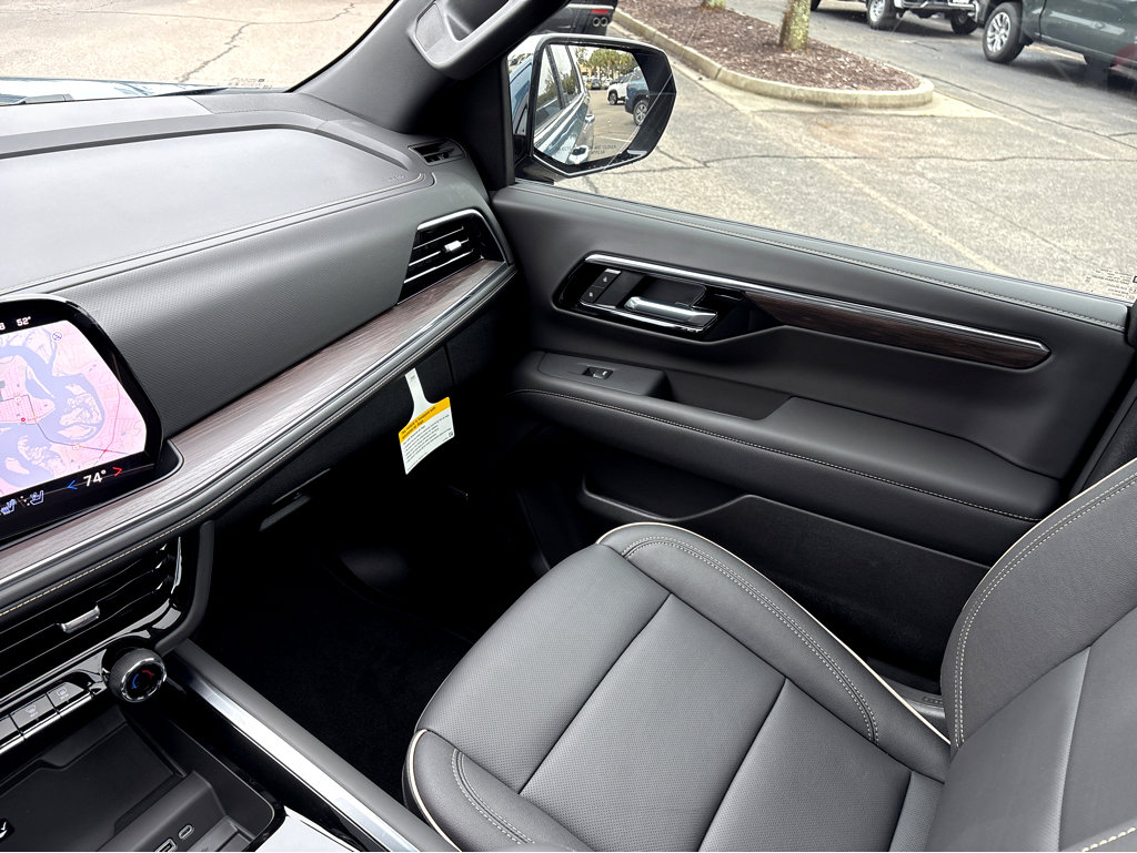 New 2026 Chevrolet Suburban Premier image 20