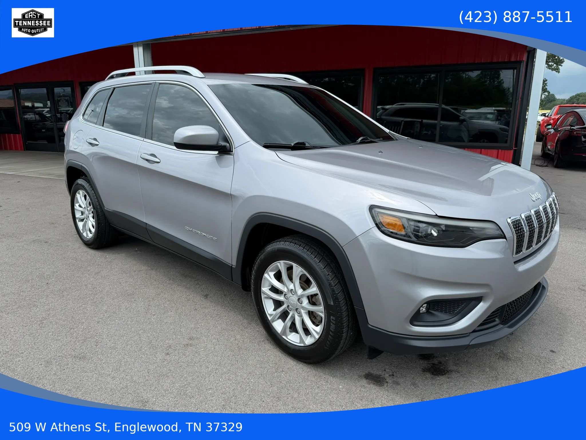 Used 2019 Jeep Cherokee Latitude w/ Popular Appearance Group FWD image 1