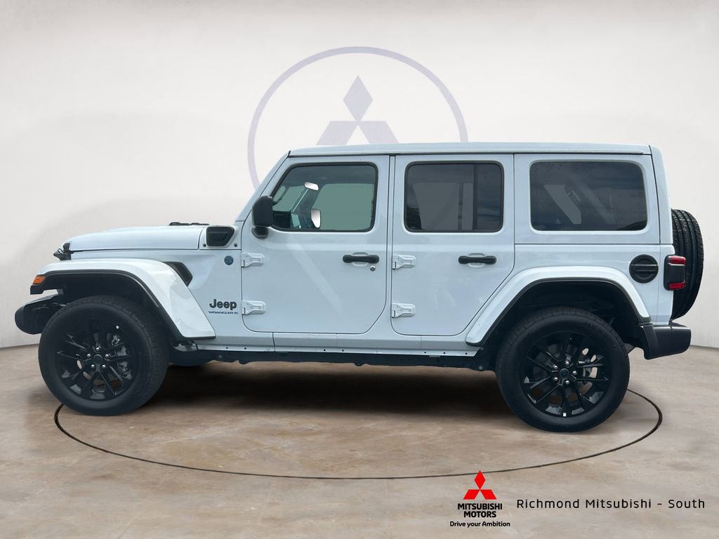 Used 2025 Jeep Wrangler Unlimited Sahara w/ Safety Group AWD/4WD image 6