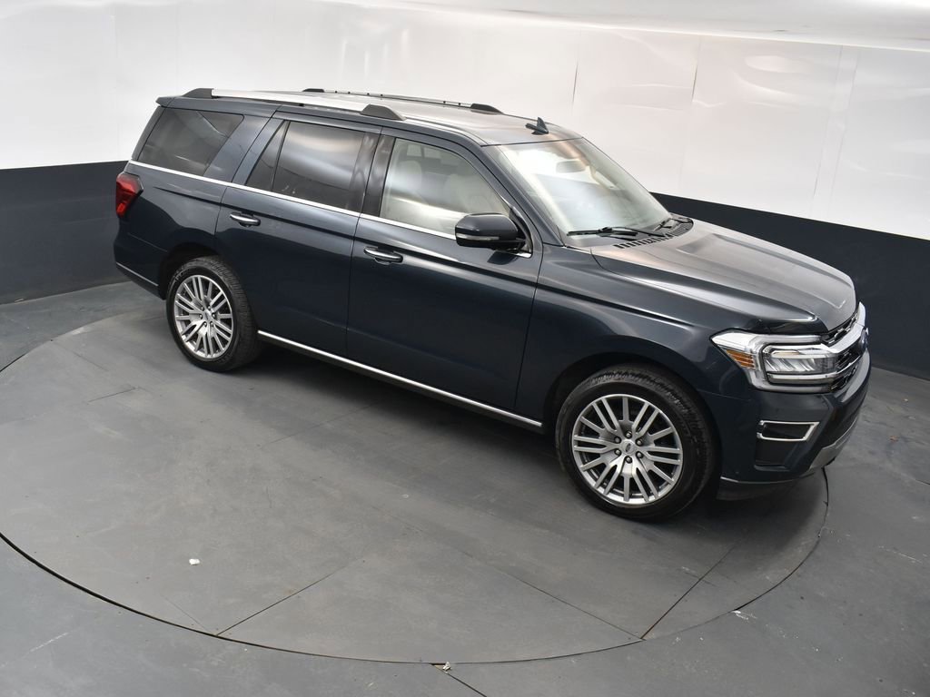 Used 2022 Ford Expedition Limited image 34