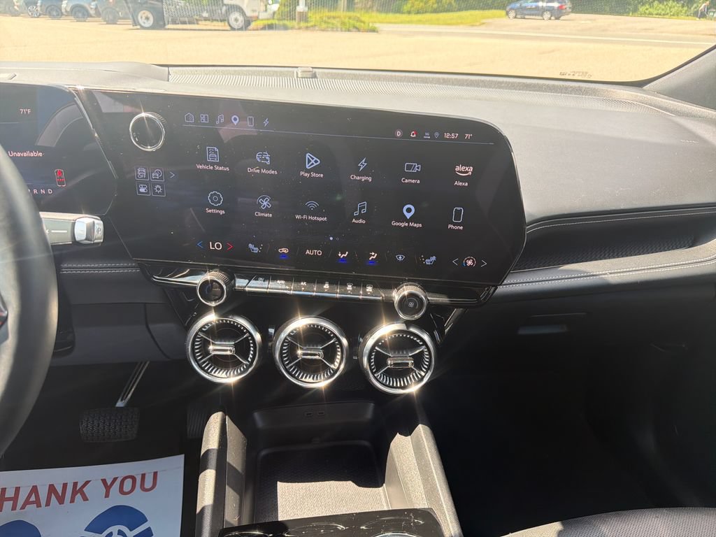 Certified 2024 Chevrolet Blazer EV LT AWD/4WD image 17
