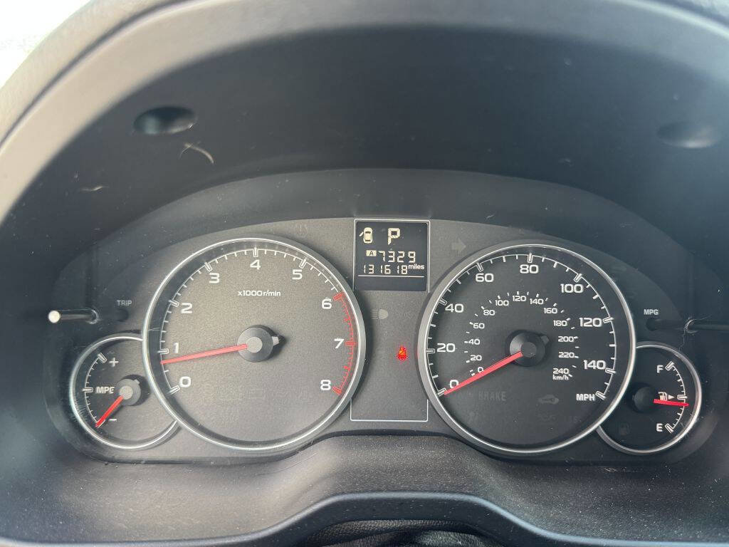 Used 2013 Subaru Outback 2.5i Premium w/ All-Weather Pkg image 12