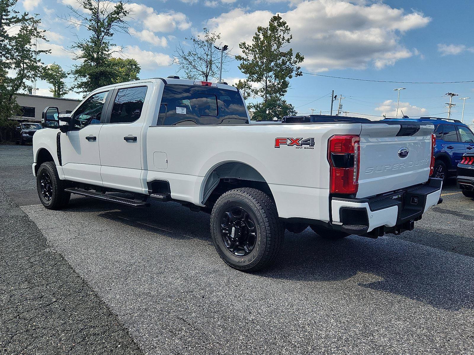 New 2026 Ford F250 XL image 4