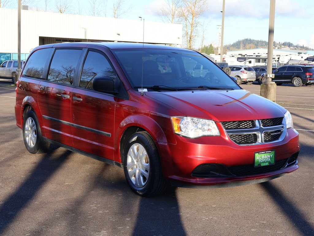 Used 2015 Dodge Grand Caravan American Value Package w/ UConnect Hands-Free Group image 8