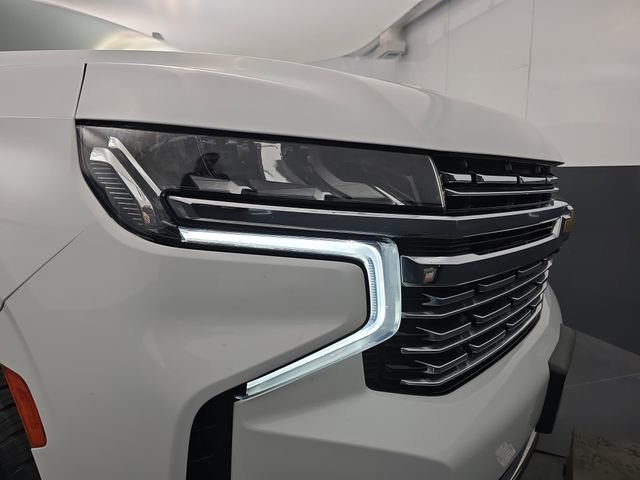 Used 2021 Chevrolet Suburban Premier w/ Premium Package image 13