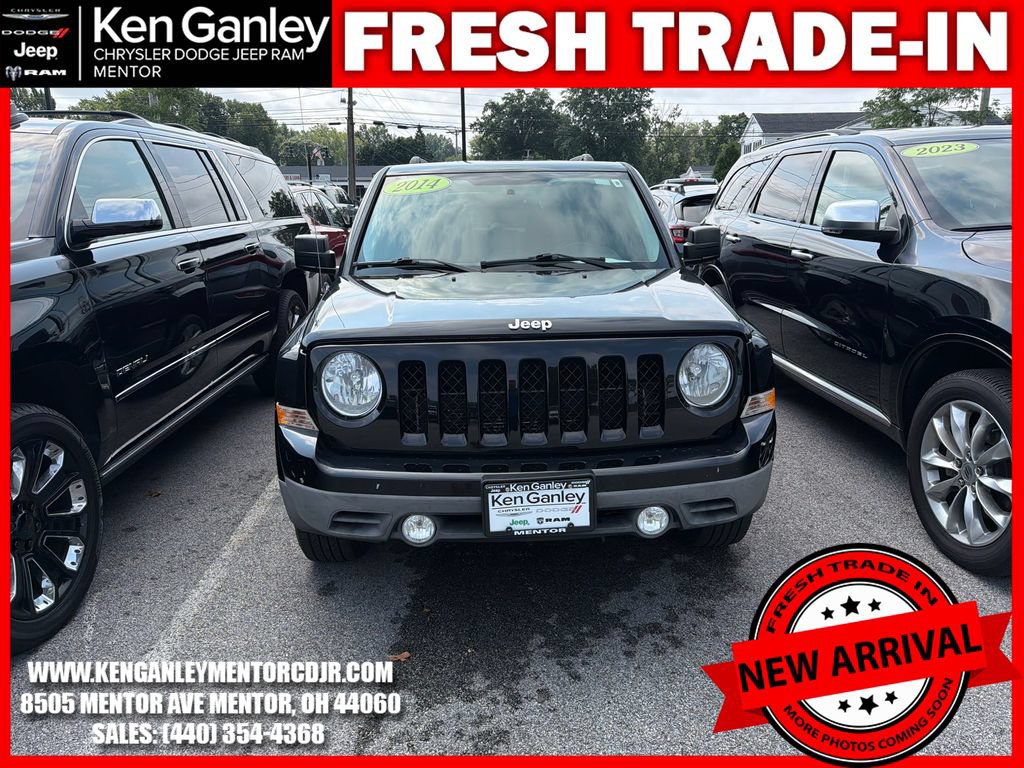 Used 2014 Jeep Patriot Latitude w/ Sun/Sound Group AWD/4WD image 2