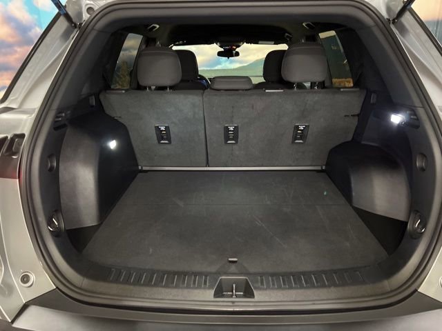 Used 2026 Chevrolet Equinox LT FWD image 55