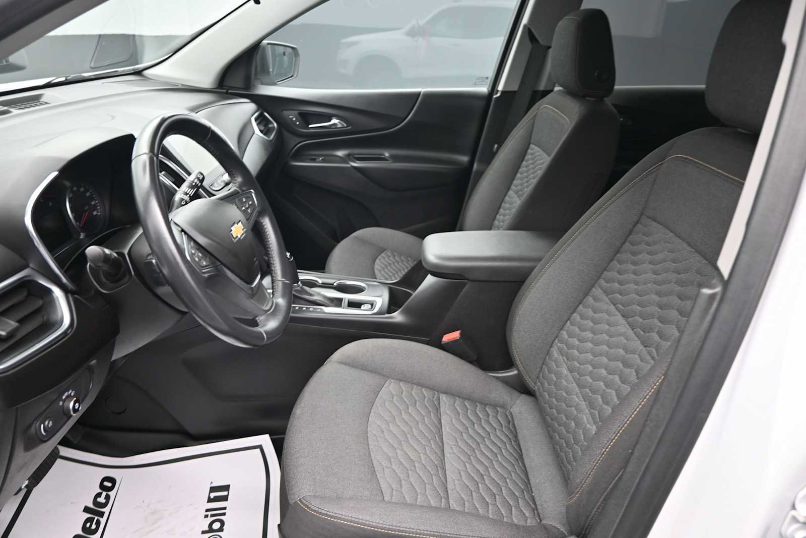 Used 2019 Chevrolet Equinox LT AWD/4WD image 13