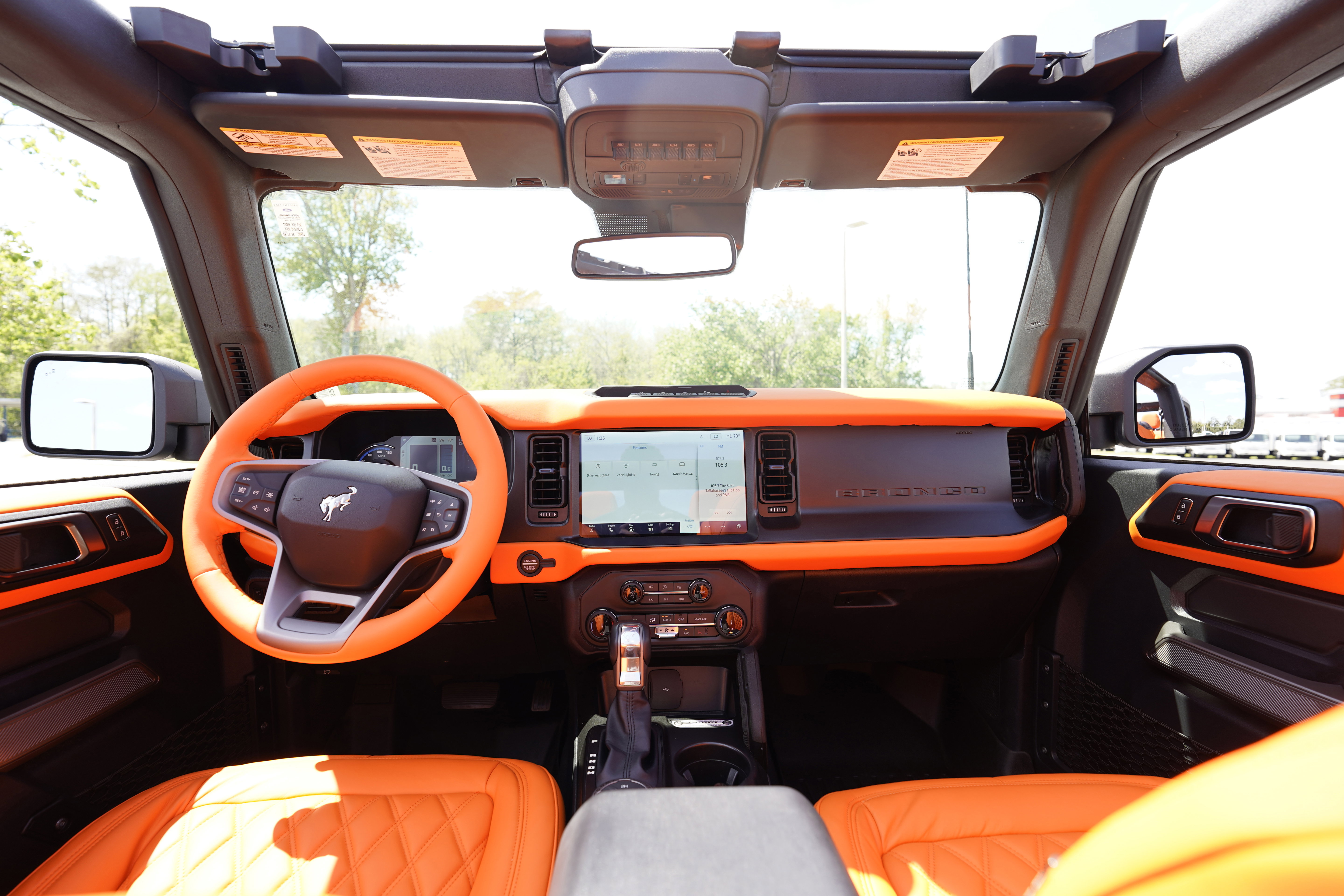 Used 2022 Ford Bronco Wildtrak AWD/4WD image 16