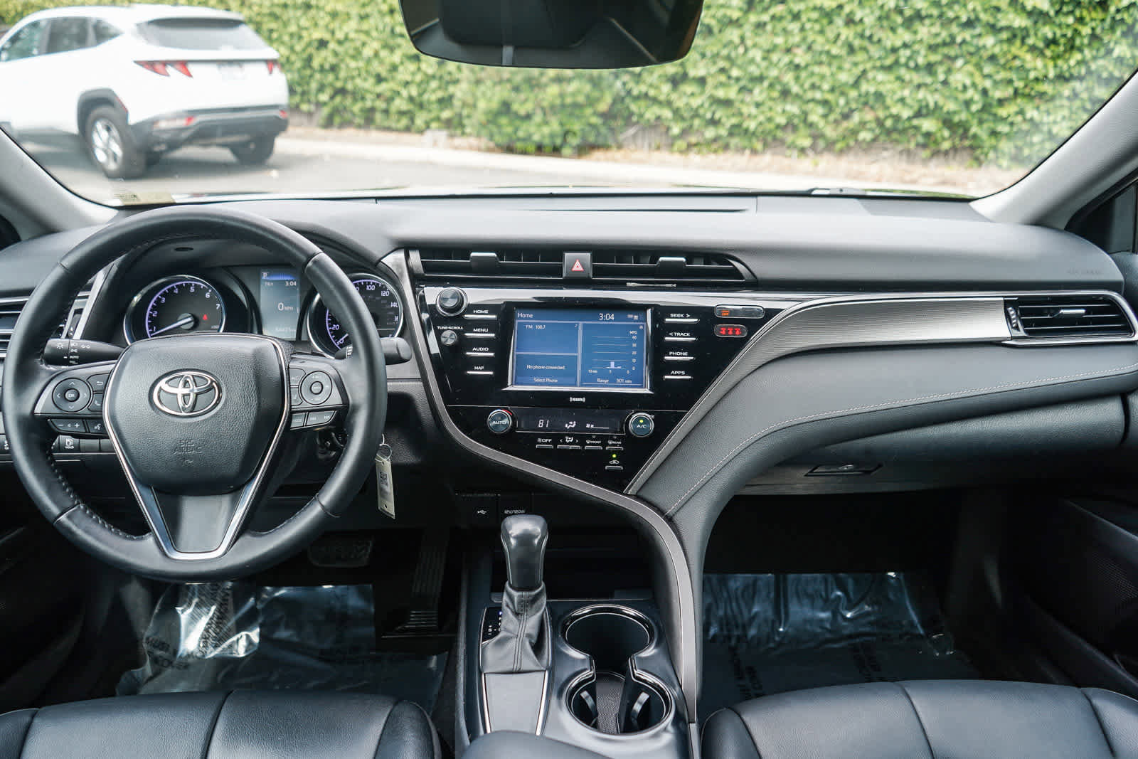 Used 2020 Toyota Camry SE image 12