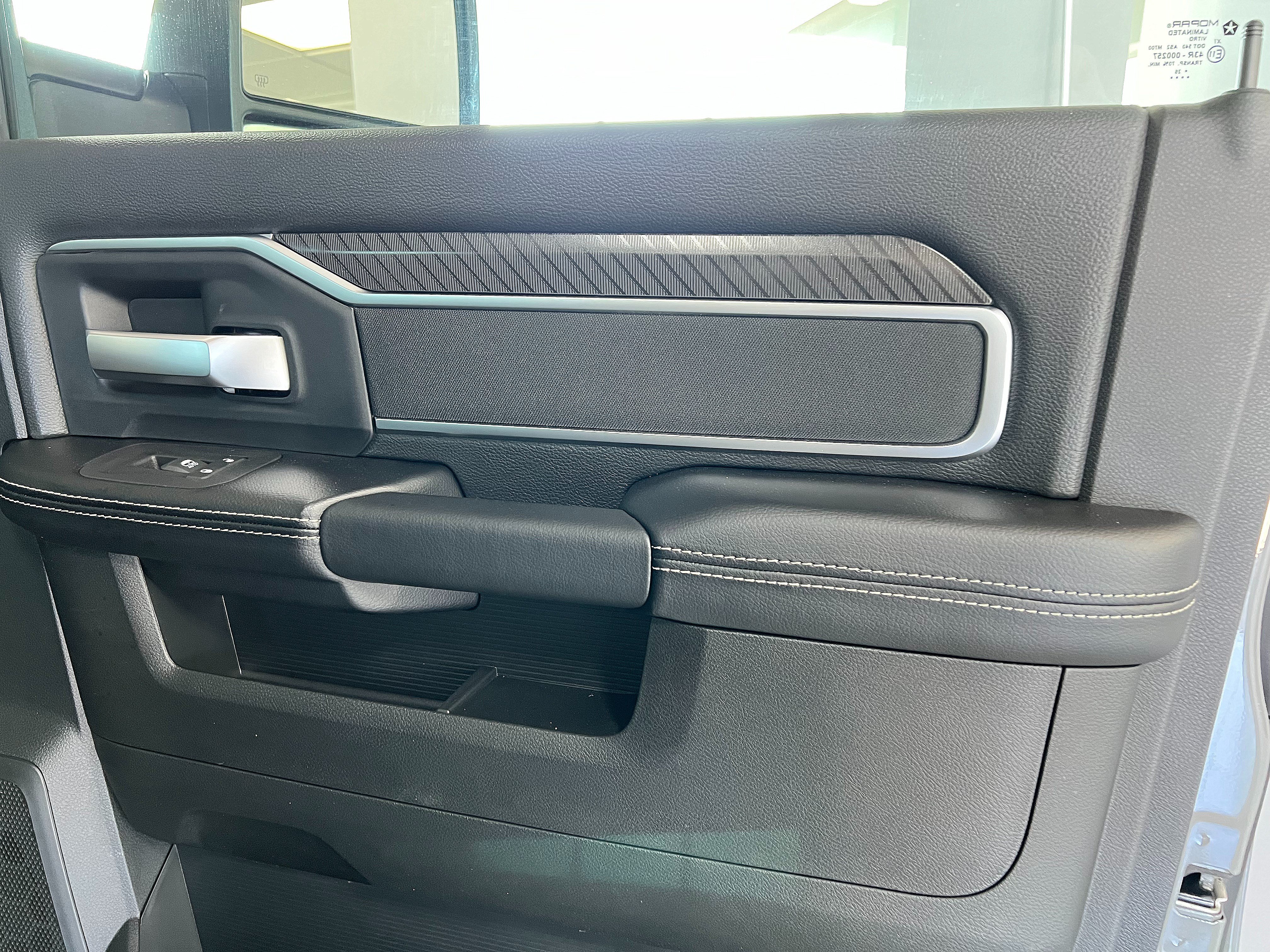 New 2026 RAM 2500 Big Horn AWD/4WD image 28
