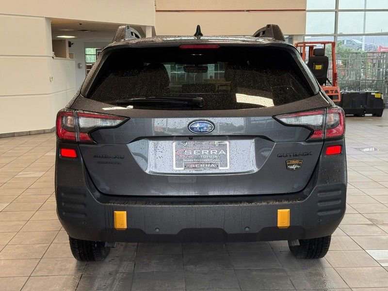 Used 2025 Subaru Outback Wilderness AWD/4WD image 4